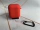 Силіконовий футляр з карабіном для AirPods 1 2 червоний 14 матова поверхня захист від пошкоджень - зображення 8
