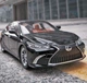 Колекційна металева модель автомобіля Lexus ES300H 1:24 чорна(світлові та звукові ефекти) - зображення 4