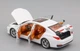 Коллекционная металлическая модель автомобиля Lexus ES300H 1:24 белая (световые и звуковые эффекты) - изображение 13