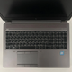 Мобільна робоча станція Б-клас HP zBook 15 G5 / 15.6" (1920x1080) IPS / Intel Core i7-8750H (6 (12) ядер по 2.2 - 4.1 GHz) / 16 GB DDR4 / 512 GB SSD / nVidia Quadro P2000, 4 GB GDDR5, 128-bit / WebCam / Fingerprint б/в + Подарунок Бездротова миша / USB - зображення 3