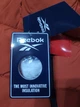 Чоловіча зимова куртка-пуховик reebok stretch розмір s - зображення 8