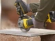 Шлифмашина угловая аккумуляторная Stanley FatMax SFMCG700B - изображение 4
