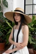 Летняя соломенная шляпа LUXURY SHADE с широкими полями и лентой черной - изображение 2