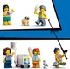 Zestaw klocków LEGO City Tramwaj przy plaży 693 elementy (60506) - obraz 7