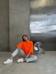 Женская однотонная футболка oversize / Оранжевый one-sizе - изображение 8
