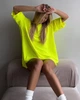Женская однотонная футболка oversize / Неон one-sizе - изображение 5