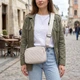 Сумка для женщин прошитая ромбами на лицевой стороне из натуральной кожи Vintage 22633 Белая - изображение 4