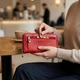 Вертикальный вместительный кошелек из кожи женский ST Leather 19306 Красный - изображение 3