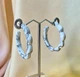 Женские сережки Ромашки Акрил jewelry Серые мраморные - изображение 4