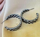 Жіночі сережки кільця Акрил jewelry Чорно-білі - зображення 9