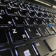 Мобільна робоча станція Dell Precision 7720 / 17.3" (1600x900) TN / Intel Core i5-6300HQ (4 ядра по 2.3 - 3.2 GHz) / 16 GB DDR4 / 128 GB SSD + 500 GB HDD / nVidia Quadro P3000, 6 GB GDDR5, 192-bit / HDMI / WebCam б/в + Подарунок Бездротова миша / USB - зображення 6