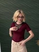 Приталенная женская футболка с полупрозрачным декольте "Cute", бордовый 50-52 - изображение 4