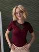 Женская приталенная футболка со вставкой сетки цвет бордовый, размер 42/44 GF5264 - изображение 4