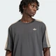 Мужская футболка ADICOLOR 3-STRIPES OVERSIZED adidas KE1587 (M) серый (4068805037689) - изображение 4