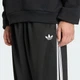Чоловічі спортивні штани ADICOLOR LOOSE adidas KC8534 (S) чорний (4068805280191) - зображення 4