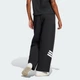 Жіночі спортивні штани Future Icons 3-Stripes Open-Hem adidas JE0150 (2XL) чорний (4067905809776) - зображення 2