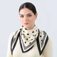 Косинка жіноча LuckyLOOK Мамая 137х86х86 см Різнокольоровий (081-450) (2933535081450) - изображение 3