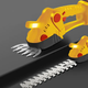 Акумуляторні садові ножиці-кусторіз DeWalt 2в1, 24V, 2 АКБ 5.0 Ah, насадки для трави та кущів Жовтий - зображення 3