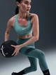 Топ жіночий Swoosh Light Sports Green DX6817-017 S - изображение 3
