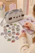 Набір Pusheen плюшевий пенал косметичка та наліпки 100 шт ⬩ органайзер для школи та творчості ⬩ сірий - зображення 2