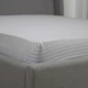 Простыня на резинке 160×200 ТЕП сатин светло-серая Micro Chip, 135 г/м², борт 25 см - изображение 4