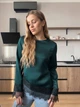 Кофта женская с кружевом изумрудного цвета 38246 44/46 - изображение 1