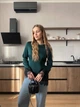 Кофта женская с кружевом изумрудного цвета 38246 44/46 - изображение 2