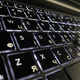 Мобільна робоча станція Б-клас HP ZBook 15 G5 / 15.6" (1920x1080) IPS / Intel Core i7-8850H (6 (12) ядра по 2.6 - 4.3 GHz) / 16 GB DDR4 / 256 GB SSD / nVidia Quadro P1000, 4 GB GDDR5, 256-bit / Fingerprint / WebCam / HDMI б/в + Подарунок Миша / USB - зображення 6