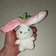 М'яка плюшева іграшка-брелок Зайчик Крубничка 12 см Surprise kawaii - зображення 7