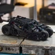 Zestaw klocków LEGO Technic Batmobile Tumbler 719 elementów (42239) - obraz 8