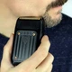 Мини-бритва VGR V-363 аккумуляторная машинка с USB зарядкой черная лезвия из нержавеющей стали для бритья - изображение 2