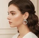 Женские сережки Вечерняя акцентная бижутерия jewelry Серебристые - изображение 1