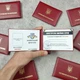 Сувенірне жартівливе посвідчення Найкращого Брата в м'якому бордовому бланку креативний подарунок для брата - зображення 1