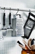 Овочечистка Fiskars Essential з рухомим лезом 6 см 1065599 - зображення 5