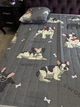 Покрывало хлопчатобумажное стеганое с подушкой на детскую кровать Мопсики 110×140 см - изображение 2