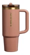 Термочашка стальная с двойной вакуумной изоляцией Stanley Quencher ProTour Flip Straw 0,89 л Mocha Latte - изображение 1