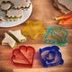 Дитячий набір форм Sandwich Cutter (21 предмет) для вирізання фруктів, овочів, бутербродів - зображення 2