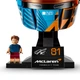 Конструктор LEGO Editions Formula 1 Шлем Оскара Пиастри из команды McLaren Mastercard F1 Team 739 деталей (43017) - изображение 5