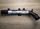 Патрубок системы охлаждения флейта GENERAL MOTORS 96328694 CHEVROLET, DAEWOO 1.8-2.0 - изображение 1