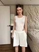 Костюм жіночий шорти+акцентний бодi молочного кольору 38436 46/48 - зображення 2