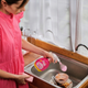 Засіб для миття посуду та чищення всіх поверхонь від жиру Pink Stuff Wash-Up Spray 500 мл - зображення 4