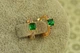 Серьги детские Xuping Jewelry Волшебные грани с зеленым камнем 1,2 см золотистые - изображение 2