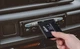 Автомобильный аудиоадаптер Beianshu ZHX-008 AUX кассета с Bluetooth 5.1, MP3-плеер для iPhone Samsung, Xiaomi Black - изображение 4
