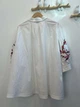 Жіноча сорочка oversize з об'ємною вишивкою Сакура Modna KAZKA MKNK392-1 - 46, Молочний - зображення 6