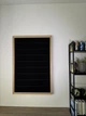 Стенд/панель/дошка для шевронів і патчів, XL (60x90см), дерев'яна рамка, чорні смужки - зображення 2