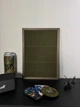 Стенд/панель/дошка для шевронів і патчів, XS (21x30см), рамка темне дерево, смужки хакі - зображення 2