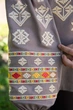 Вишиванка для дівчаток кавова з геометричною вишивкою 110 - изображение 2