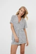 Пижама женская рубашка с шортами Aruelle Beatrich pajama short S белая в тигровый принт - изображение 4
