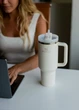 Термокружка Stanley Quencher H2.O FlowState™ Tumbler з трубочкою і ручкою 1.18 л Кремовий - изображение 4