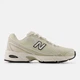 Бежеві кросівки New Balance 740 42,5 (9) 27 см (U740N9J9) - зображення 1